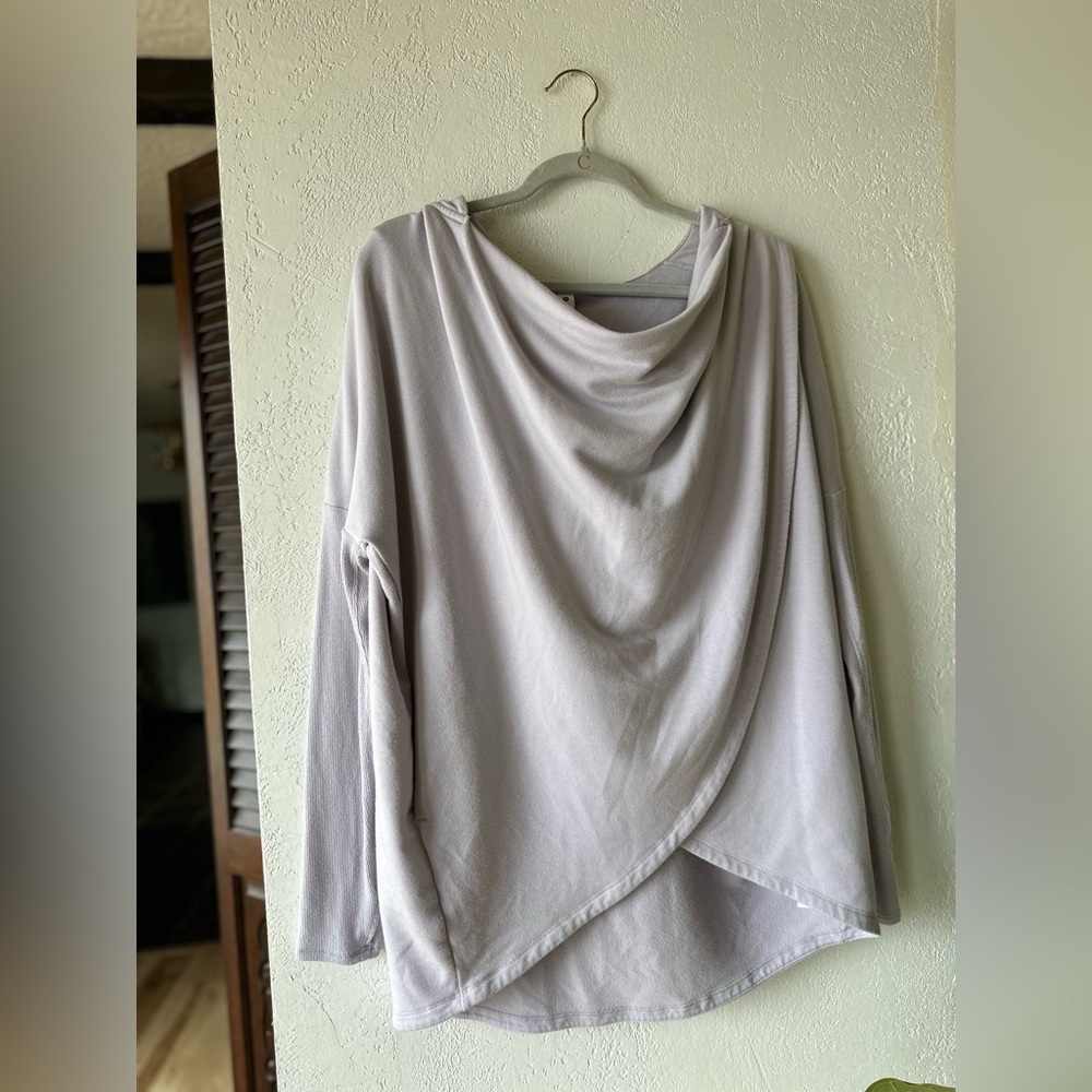 Athleta Purana Lilac Lavender Hoodie Wrap Hooded Sweatshirt Medium - Picture 5 of 10